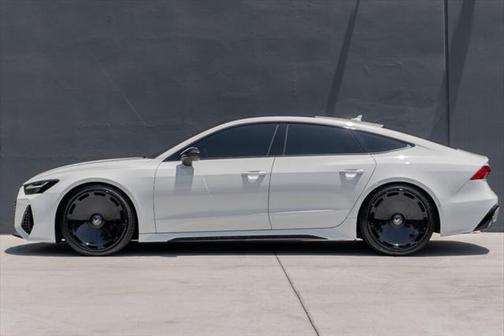 2021 Audi RS 7 4.0T