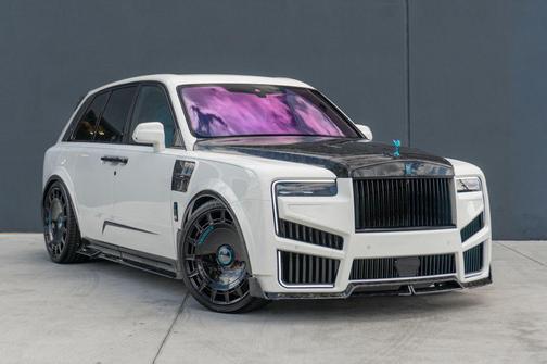 White 2026 Rolls-Royce Cullinan Series II Sport Utility 4D