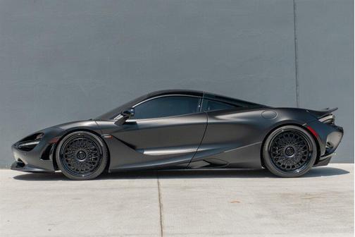2024 McLaren 750S Coupe