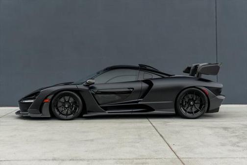 2019 McLaren Senna