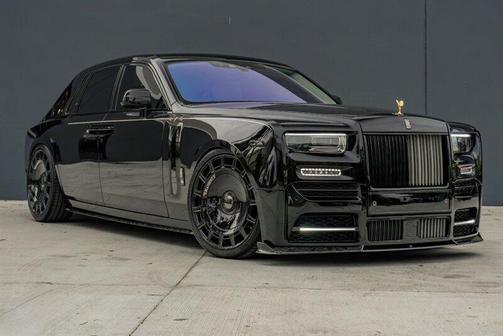 2024 Rolls-Royce Phantom 
