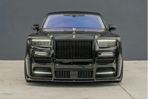 2024 Rolls-Royce Phantom 
