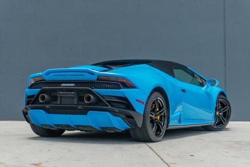 2023 Lamborghini Huracan EVO Spyder RWD