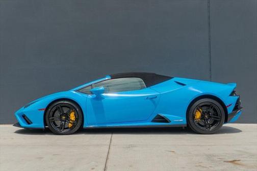 2023 Lamborghini Huracan EVO Spyder RWD