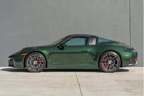 2026 Porsche 911 Targa 4 GTS