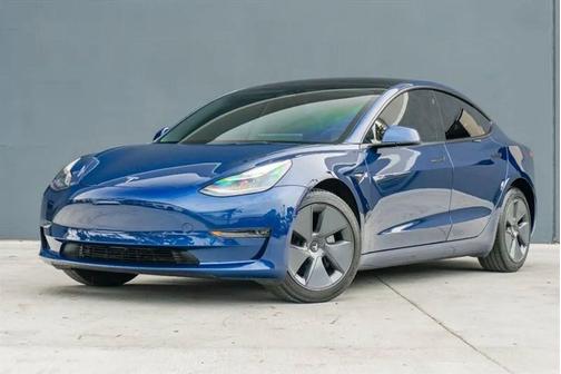 2022 Tesla Model 3 Long Range