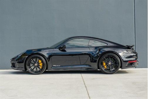 2022 Porsche 911 Coupe