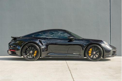 2022 Porsche 911 Coupe