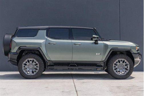 2024 GMC HUMMER EV SUV 3X