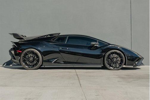 2021 Lamborghini Huracan STO Coupe