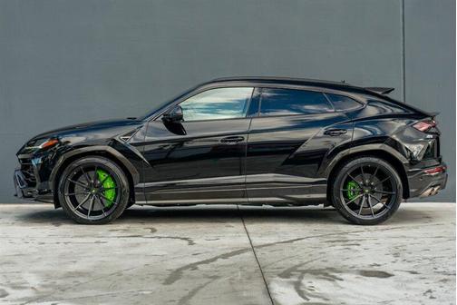 2019 Lamborghini Urus SUV