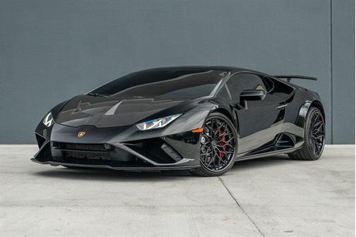 2022 Lamborghini Huracan EVO Coupe RWD