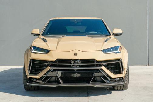 2023 Lamborghini Urus Performante