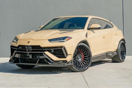 2023 Lamborghini Urus Performante