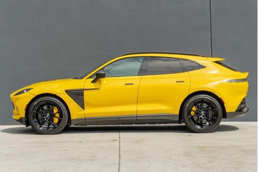 2021 Aston Martin DBX SUV