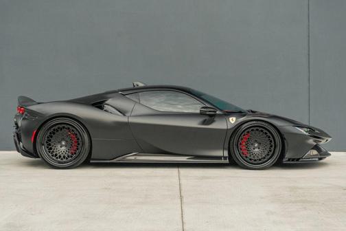 2022 Ferrari SF90 Stradale Coupe