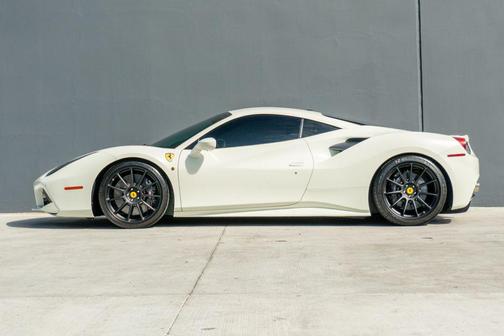 2019 Ferrari 488 GTB Coupe 2D