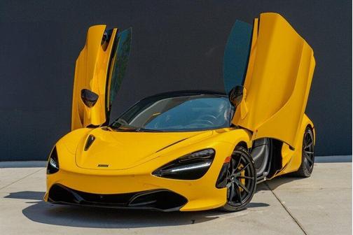 2023 McLaren 720S Base