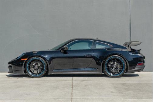 2024 Porsche 911 GT3 w/Touring Package