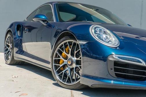 2014 Porsche 911 Turbo S