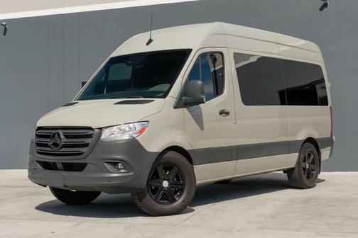 2021 Mercedes-Benz Sprinter 2500 Standard Roof