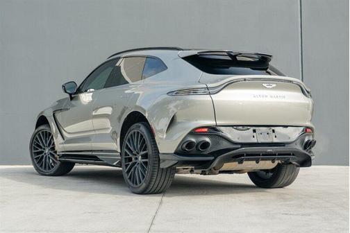 2023 Aston Martin DBX 707