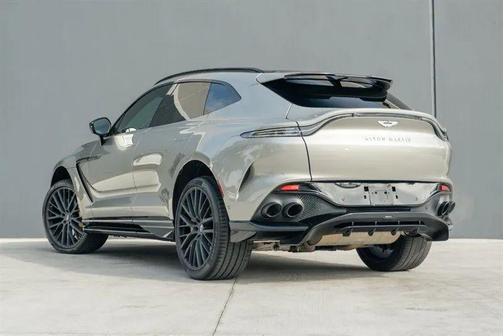 2023 Aston Martin DBX 707