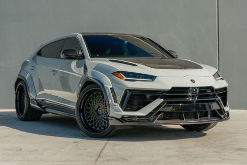 2024 Lamborghini Urus Performante