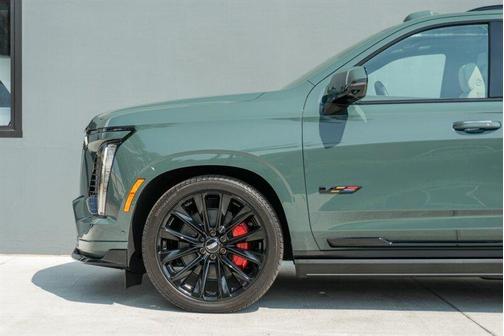 2025 Cadillac Escalade V-Series