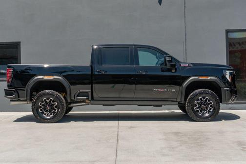 Onyx Black 2026 GMC Sierra 2500 AT4X