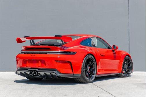 2025 Porsche 911 GT3 w/Touring Package
