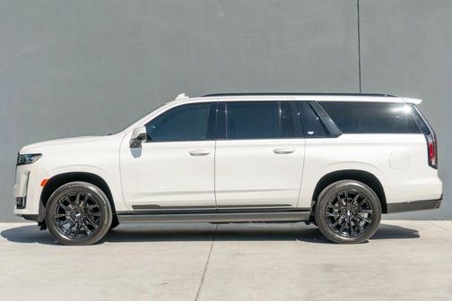 2024 Cadillac Escalade ESV Sport