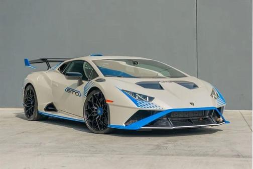 2022 Lamborghini Huracan STO Coupe