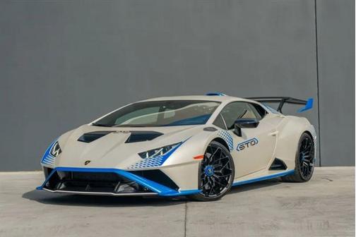 2022 Lamborghini Huracan STO Coupe