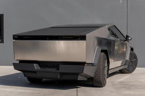 2024 Tesla Cybertruck All-Wheel Drive