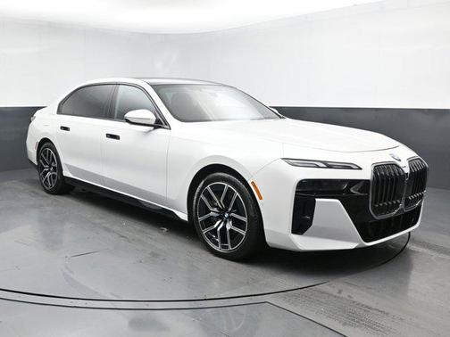 2024 BMW 760 i xDrive