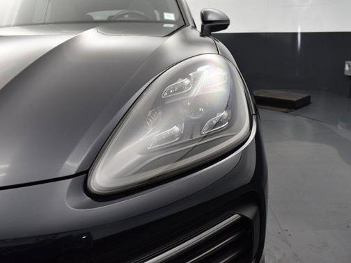 2022 Porsche Cayenne S
