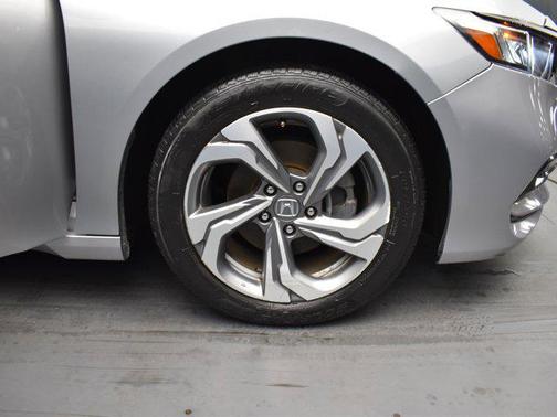 Modern Steel Metallic 2019 Honda Accord EX-L