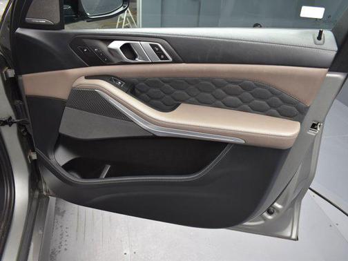 2022 BMW X5 M Base