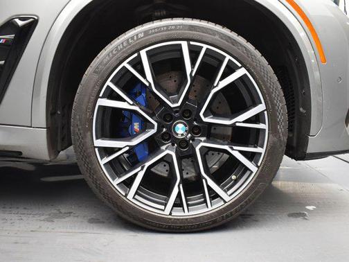 2022 BMW X5 M Base
