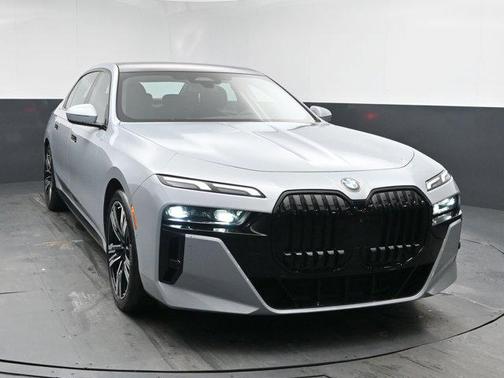 2023 BMW 760 i xDrive