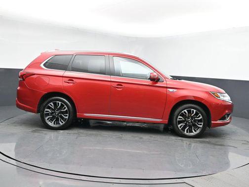 2018 Mitsubishi Outlander PHEV GT
