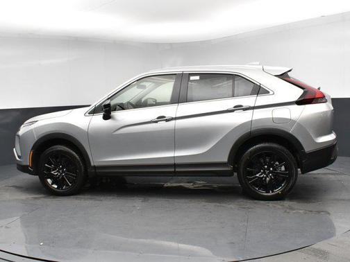 2025 Mitsubishi Eclipse Cross LE