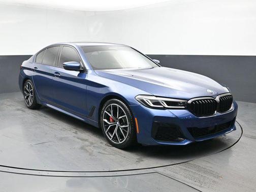 Phytonic Blue Metallic 2023 BMW 530 i xDrive