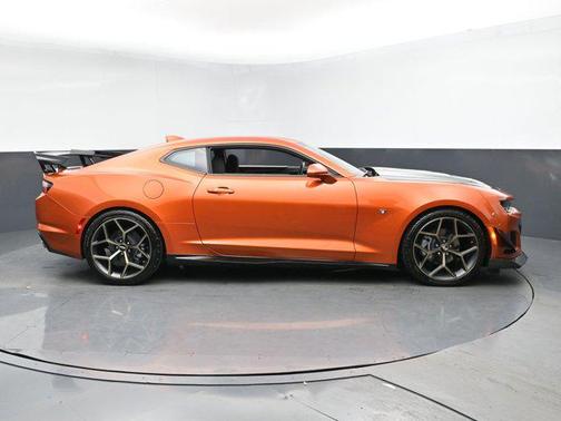 2022 Chevrolet Camaro 1LT