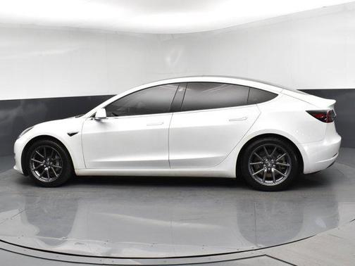 2020 Tesla Model 3 Standard Range