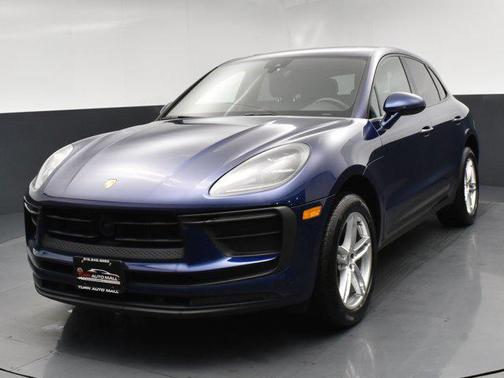 2022 Porsche Macan AWD