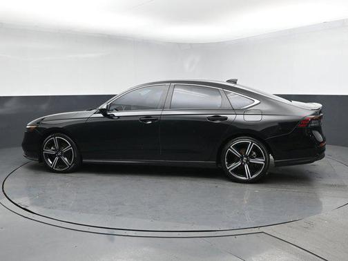 Crystal Black Pearl 2024 Honda Accord Hybrid Sport