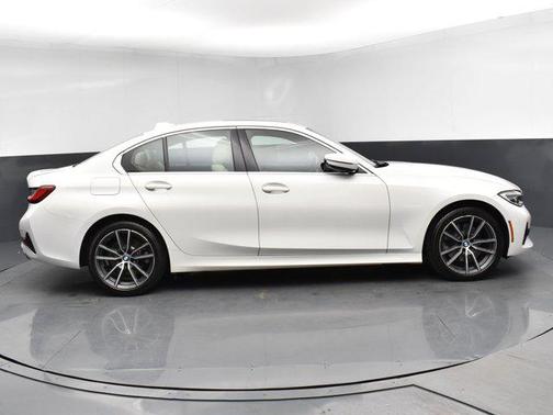 2021 BMW 330 xDrive