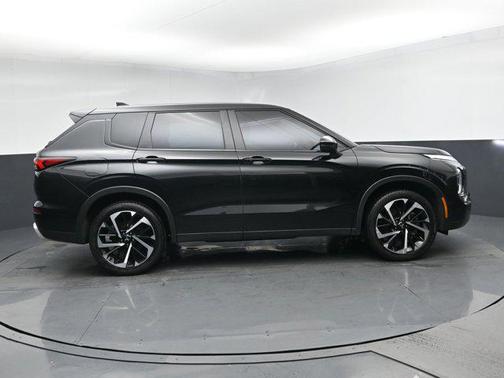 2023 Mitsubishi Outlander SE 2.5 S-AWC